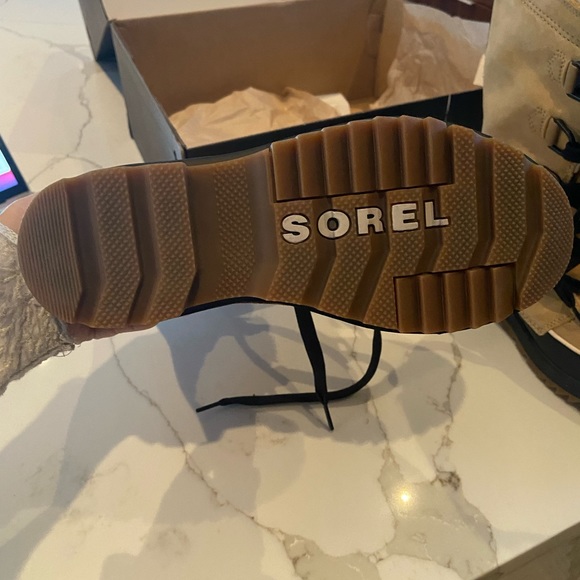 SOREL - Tivoli IV Tall Boot * BRAND NEW* - Picture 4 of 5